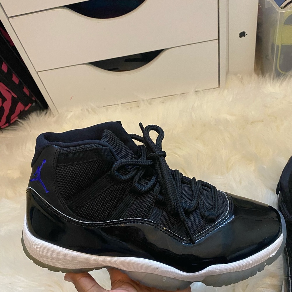 Jordan 11 “space jams”